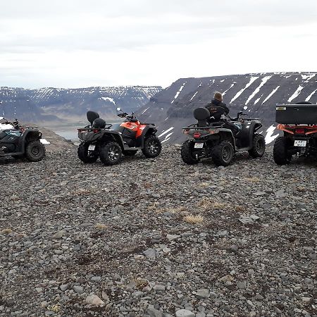 Solheimar Studio Apartment Ísafjörður Eksteriør billede